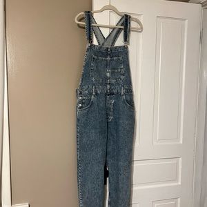 Free people overalls size L.